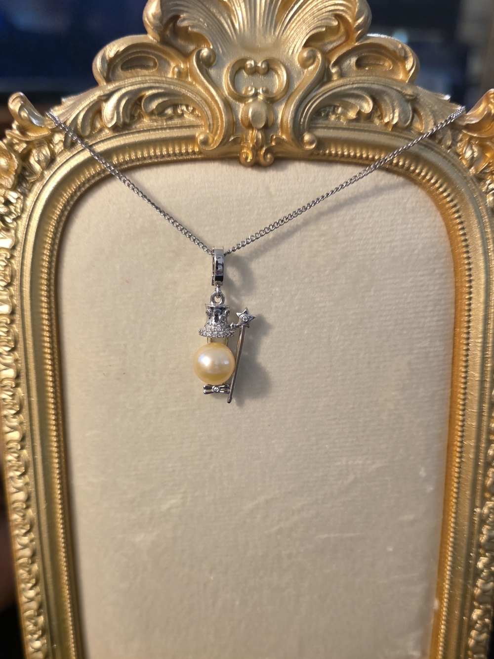 Silver Pearl Pendant Necklace - Gold Pearl